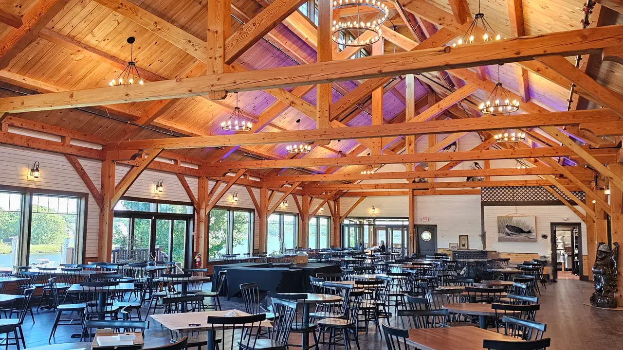 You are currently viewing Why Warren’s Harborview Deserves a Spot on Your Travel Radar ✨